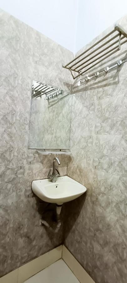 Residency - Hari Nagar Hotel