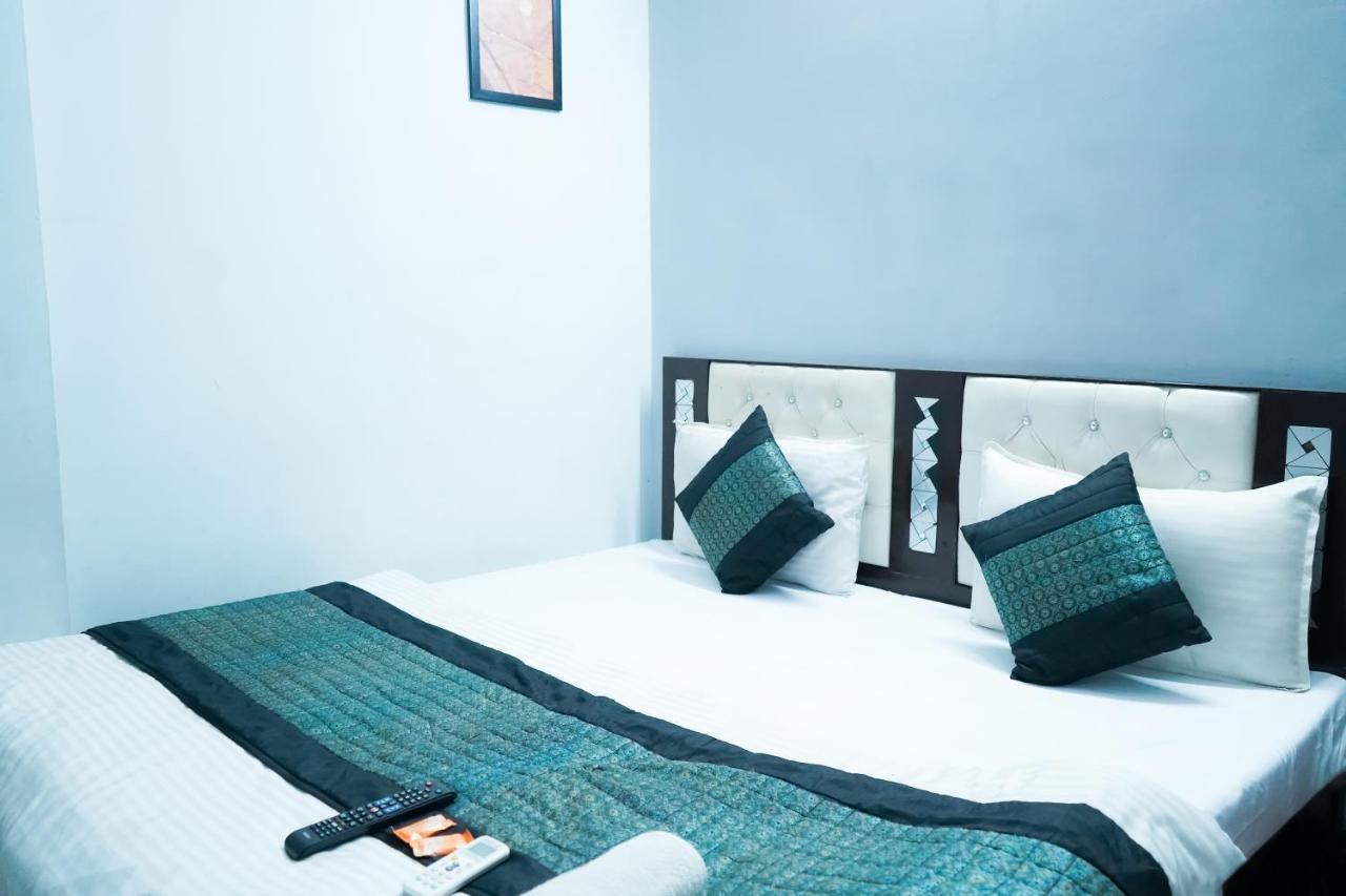 Residency - Hari Nagar Hotel